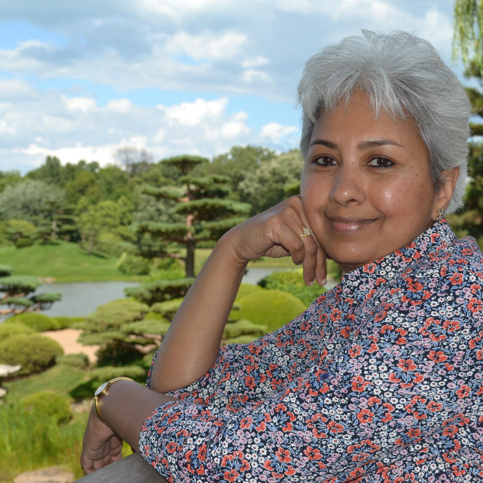 I am a Grief Guide and Author of Hay House memoir Losing Amma, Finding Home as well as Understanding Death: 10 Ways to Inner Peace for the Grieving.