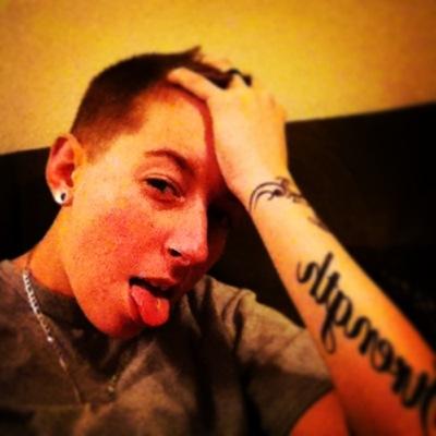 Hey what's up? My name is Em, I'm 19, and i love skateboarding and music!