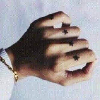 عيونك ماأملها لو راحت كل سنيني نظر ❤️