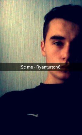 ryanturton_'s profile picture. 