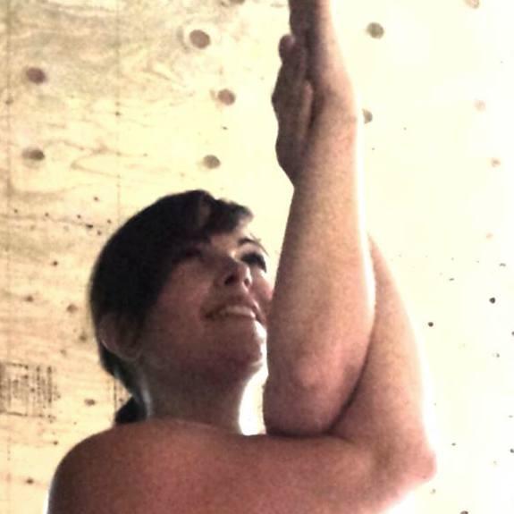 Erin teaches Hatha yoga in the San Francisco Bay Area. Follow me for class schedule, upcoming events & yoga news.