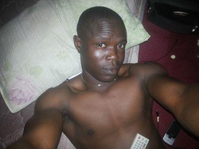 Worker,calm nd humble.love dancin,readin nd avin new frnds