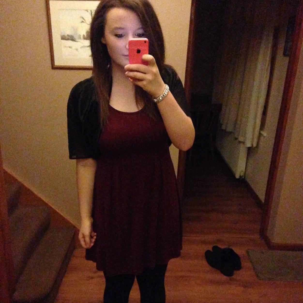 Fittnessgal123's profile picture. 