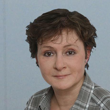 Online-Redakteurin,
Social Media PR-Managerin, 
Diplom-Kaufmann