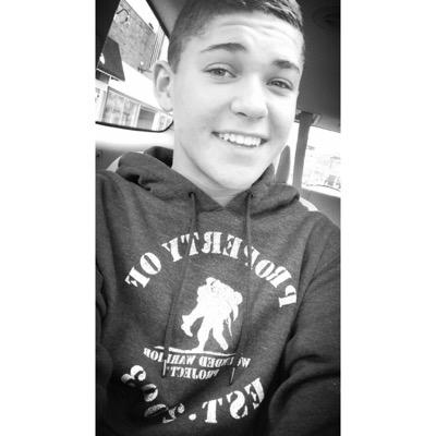 itsTylerbitxh's profile picture. SD - I love coffee