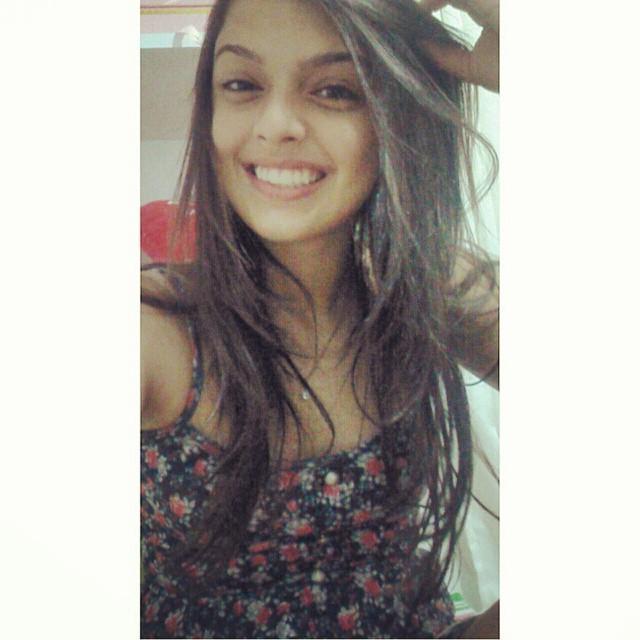 Se hoje estou feliz, é porque você esta perto de mim ♫


Tudo o que procurei, achei só em você ♫ @_GabrielAragao