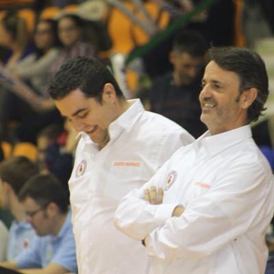 Entrenador de basket  iBuscador de rumbos