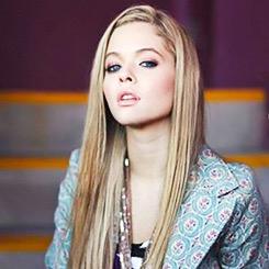 Every saint has a past, and every sinner has a future. Slytherin. {Full bio here.} http://t.co/JNJ9RzLW