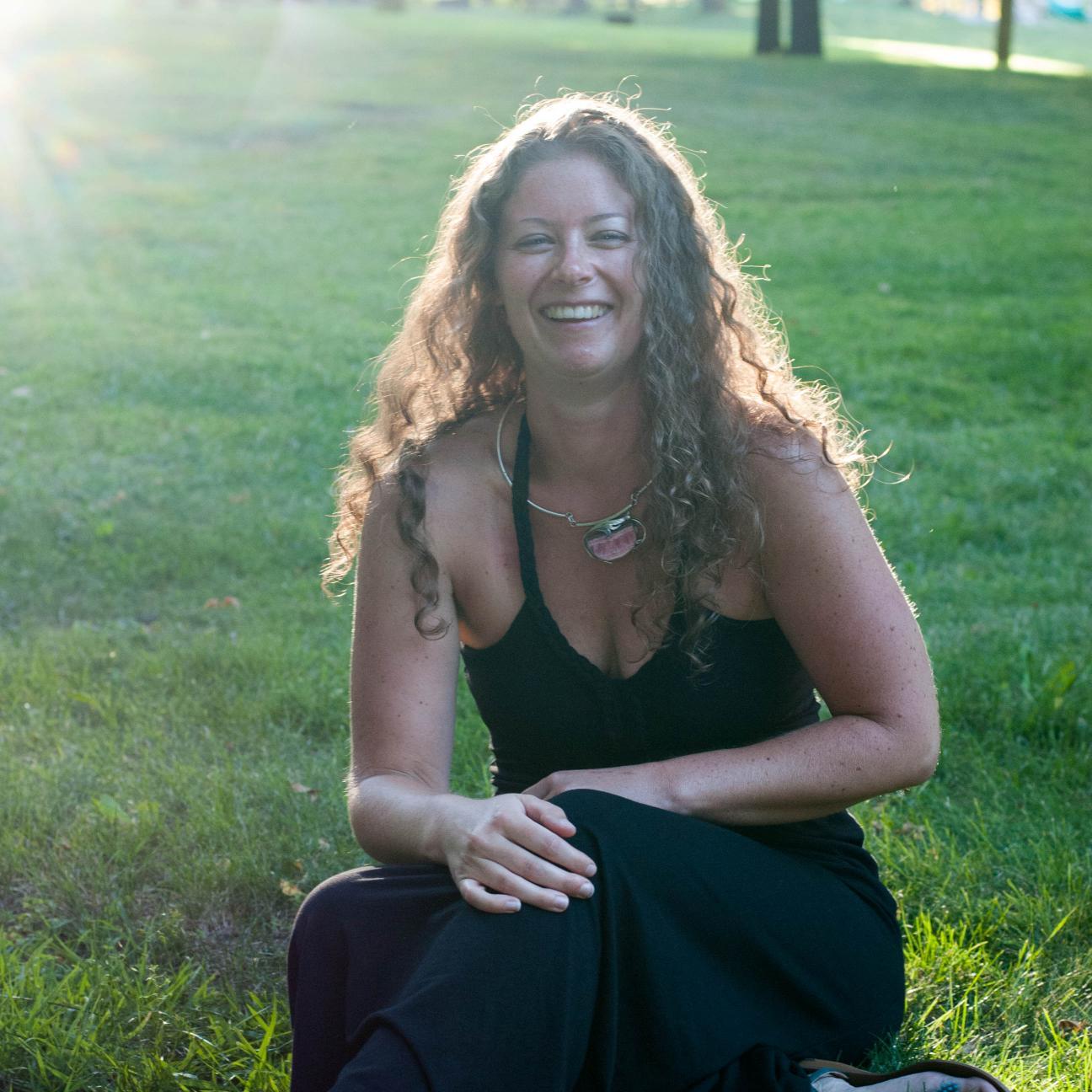 yogaescapesnow's profile picture. 