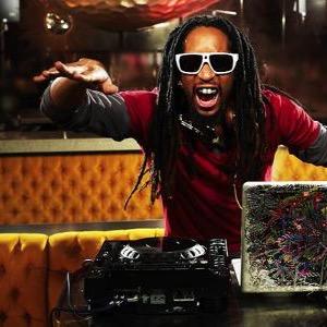 dj drz is my dj name and I am single