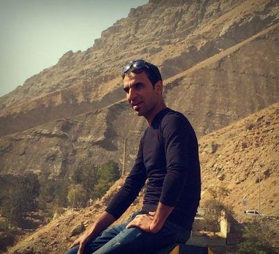 ‏‏شاب طموح ابحث عن كل مايرضي الله تعالى
كمال صحتي ورزقي برضا والدي ووالدتي
ضابط في مكافحة الارهاب
ادرس القانون