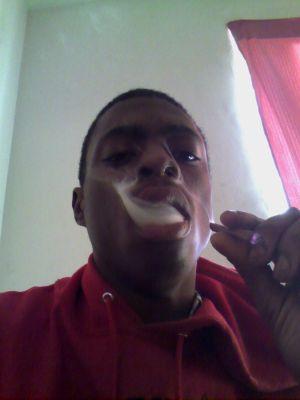 272ff1f461fc440's profile picture. free the guys