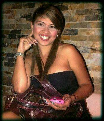 AGRADECIDA CON DIOS, LA VIDA Y MI BELLA FAMILIA ANJEYISA... POSITIVA, EMPRENDEDORA, FUTURISTA, ME ENCANTA LO DIFERENTE Y SER LO AÚN MÁS, AMANDO MIS 3 ÁNGELES Y
