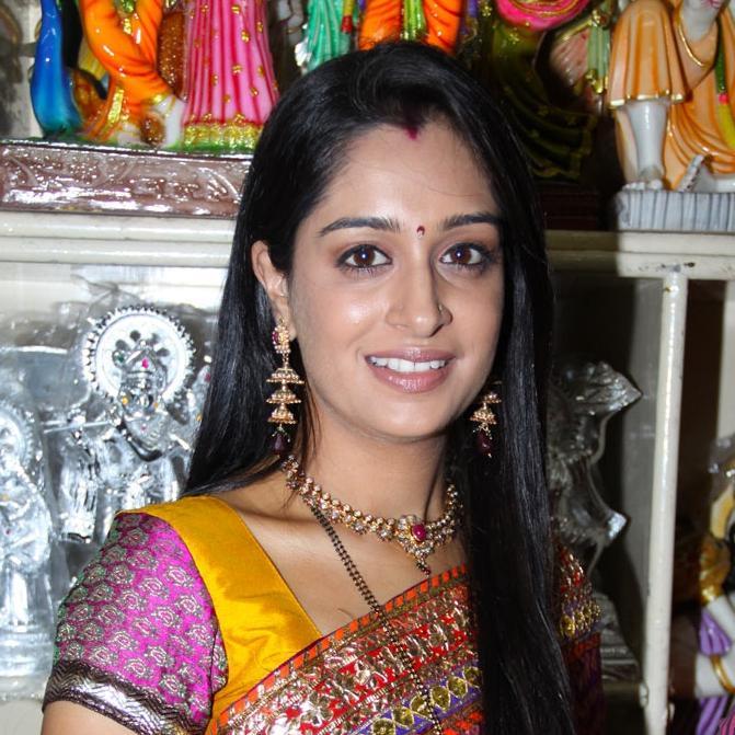 Deepika Kakkar (born 6 August 1986 in Pune ,
Maharashtra ) is an Indian television soap opera
actress. She is known for as Simar in Sasural Simar Ka.