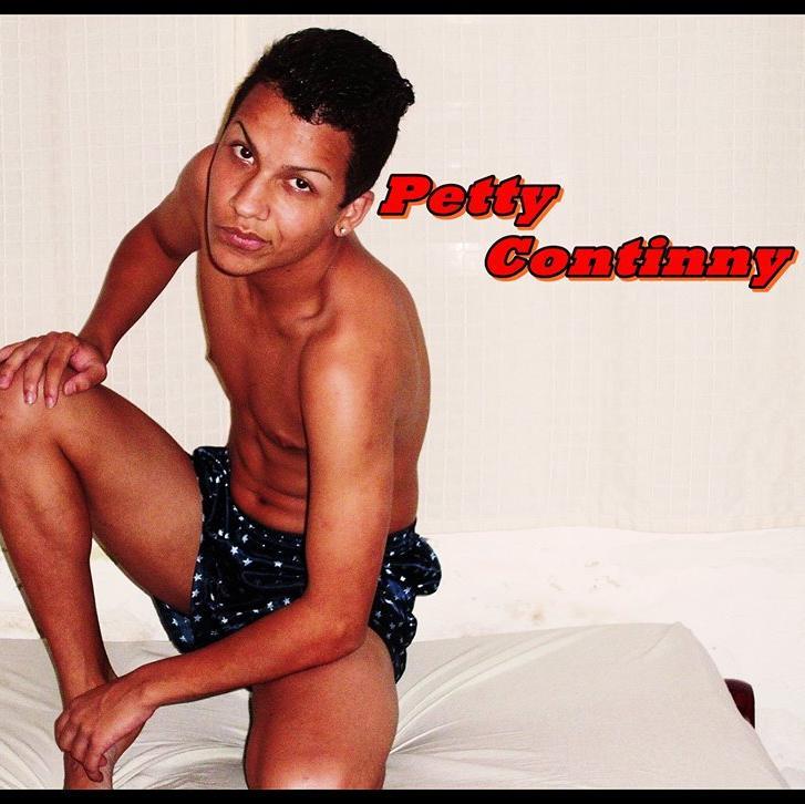 Se gosta de mim , então não preciso mudar por nada ... meu face é Pettyoya@hotmail.com só me adc