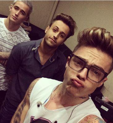 temos Fã page no insta segue la: http://t.co/RyQotITXfe