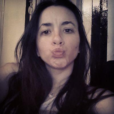 Da pánico estar vulnerable nunca nadie me sonrió así ♫