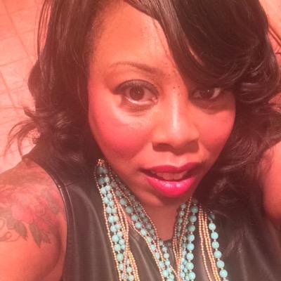 joysoflove's profile picture. 