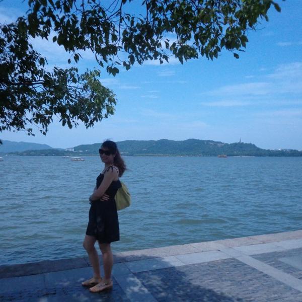 SophiaCai19's profile picture. 