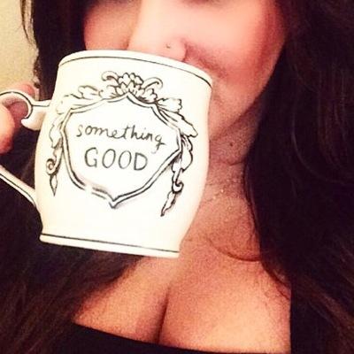 MommaInArk's profile picture. there's gotta be more to this life