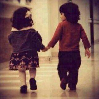 ‏-







شوف غيرتي اذا تبي تعرف هيامي .
شوف نظراتي لا اقترب منك احد