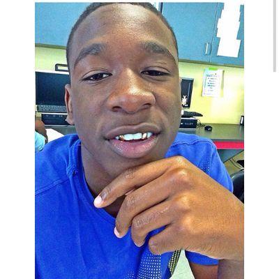 Living Life To proced My Dreams & Make That Money