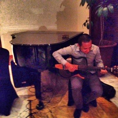 abdijonivil's profile picture. 