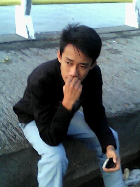 Di cintai lebih indah drpd mencintai... :)