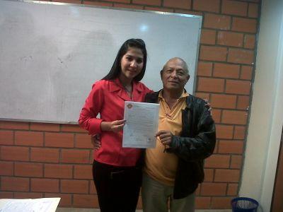 ing civil. una chica dedicada a su trabajo completamente. agradecida con dios siempre.