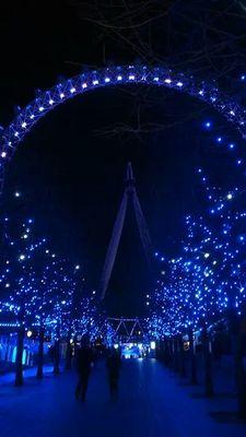 AmamdaLake's profile picture. new account for secrecy reasons enjoy cfnm and posting pics of sexy naked men