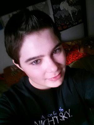 18/Gender Fluid/Demisexual/Here if anyone needs to talk.