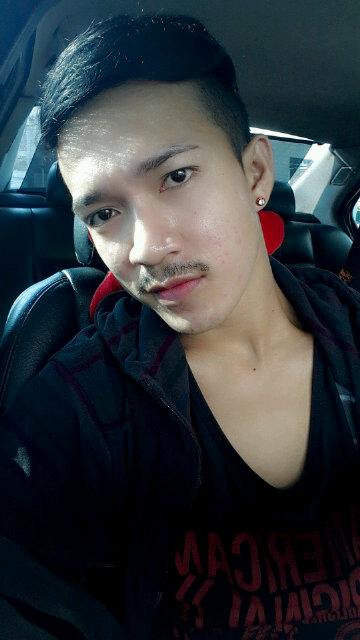 wandytata's profile picture. kesempurnaan ituu hanya milik tuhan ,, jgn pernah ngerasa sempurna dan puas atas apa yg uda di perbuat ..