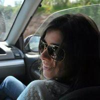 caromorochz's profile picture. 