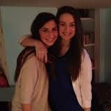 mauraroyals's profile picture. 