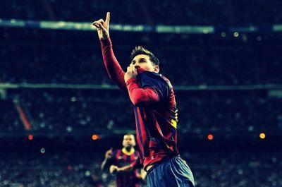 16.Jerezana y culé. FutbolClubBarcelona♥. @raquidato18./ 'No se hablan, pero se miran'.