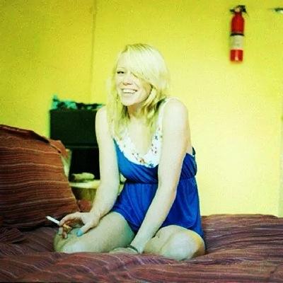 Beatnikgurl's profile picture. 30 yr old writer/comedianne/actress. Single mother of two small girls. Yoga, photographer, dreamer. Find me on FB jilla allen jill allen youtube: thebeatnikgurl