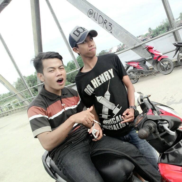 soniblacker's profile picture. pantay timajok (PERBATASAN)