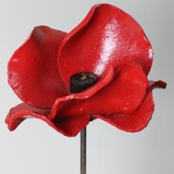 The perfect solution to display your ceramic #MyTowerPoppy this Christmas. There will be donations to the Tower of London Remembers project. #towerpoppies