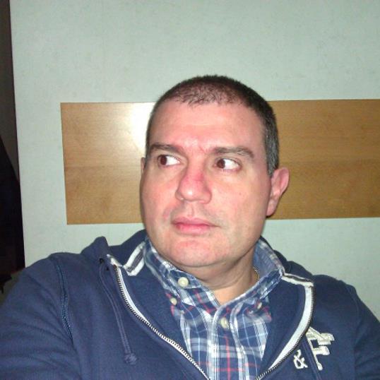 Tech passionate. I love music (prog rock!), football (Milan!), tennis (Roger!), volley & my large family. Work @Qlik, opinions are my own