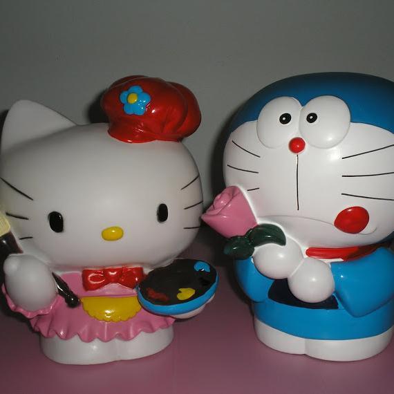 Store Hello Kitty dan Doraemon toko online yang menjual berbagai aksesoris atau pakaian yang bergambar Hello Kitty dan Doraemon (bisa yang lain)