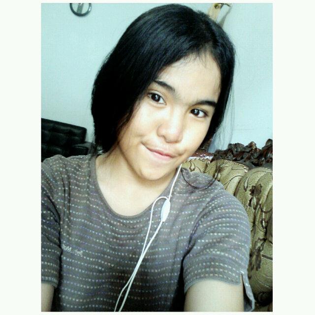 Adzulhidjah_'s profile picture. 