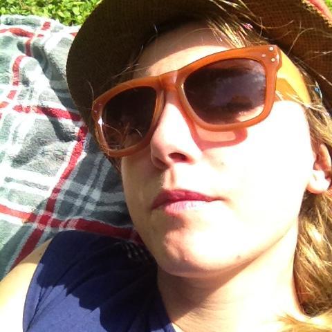 r_feliu's profile picture. 