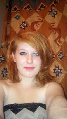 Laci_lace_luv's profile picture. shoot for the moon. even if you miss,you'll land among the stars. :) #live.lovelife #gohardorgohome