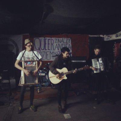 Old Trees is a DIY folk punk band from Europe rooted in eco-anarchist, vegan and queer feminist beliefs.