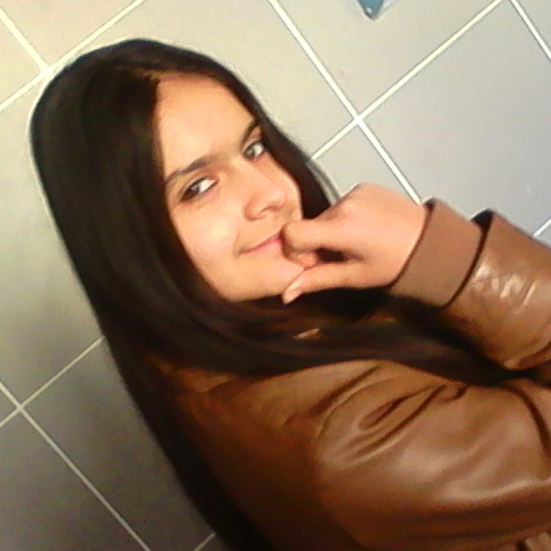 adile6ser's profile picture. aşk .....