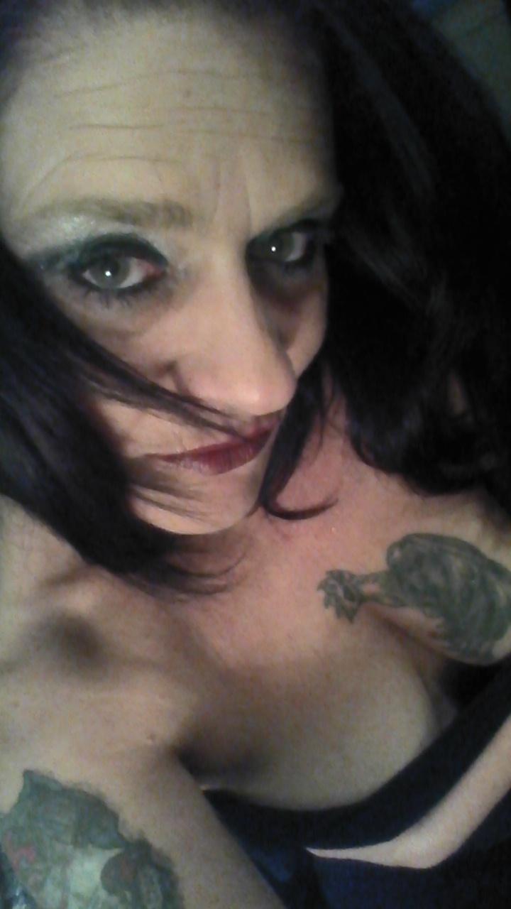 esa_puto_perra's profile picture. I'm real rider. A true D.A.B. Still looking for my thug genie