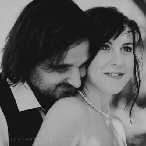 renierhenning25's profile picture. 