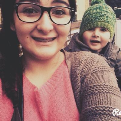 SnapChat: gizem-ygt Instagram: Gizemm.74 Ajoutez moi. 14 ans