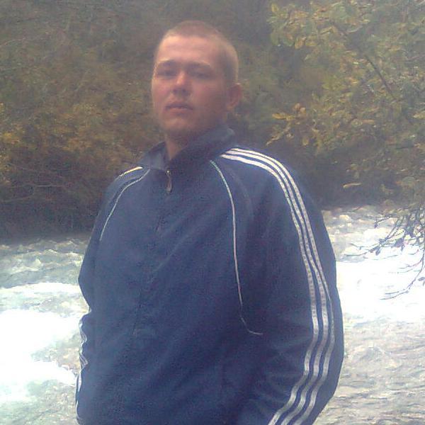 Vik0405's profile picture. 