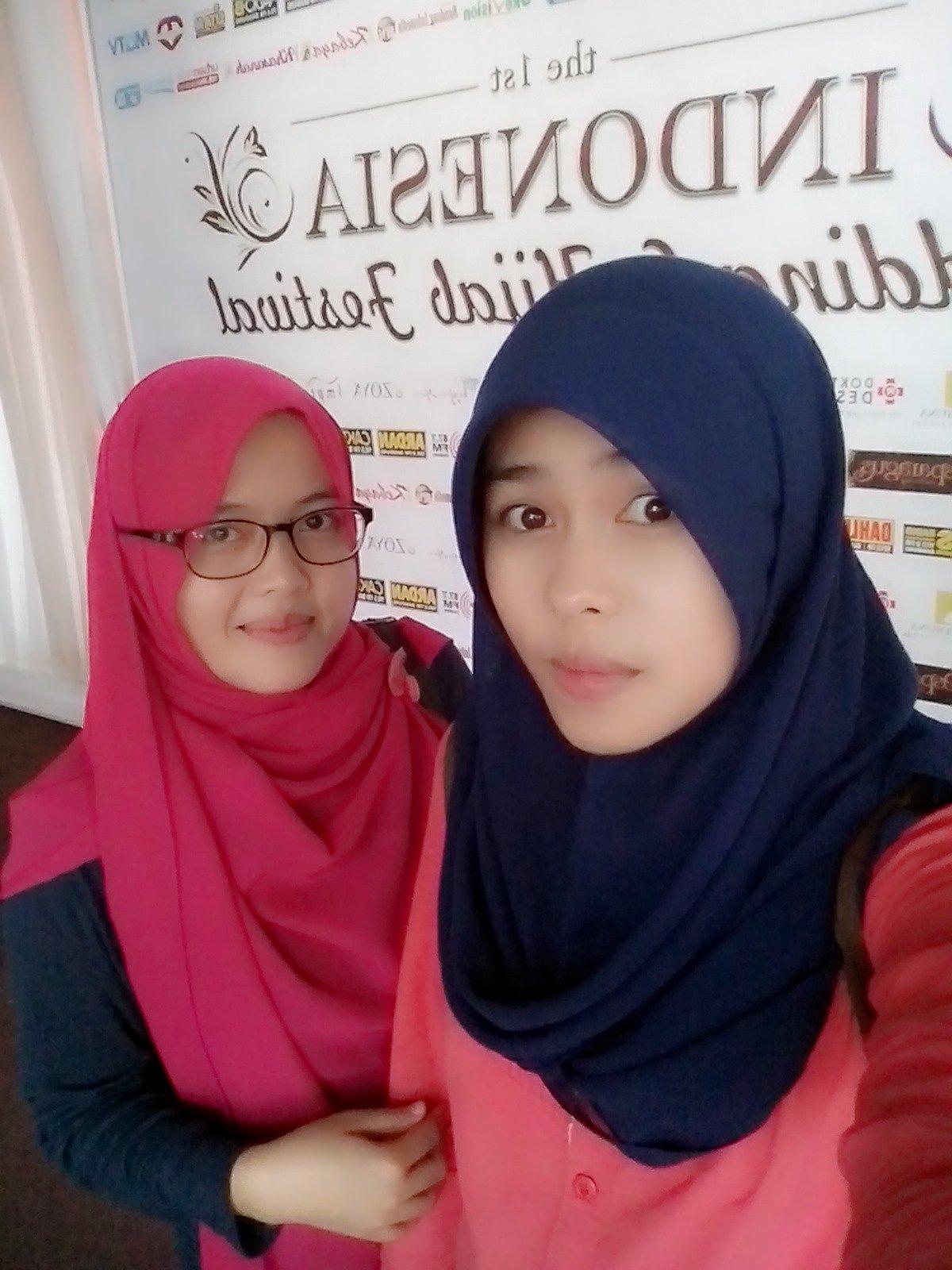 ayukartika20's profile picture. 